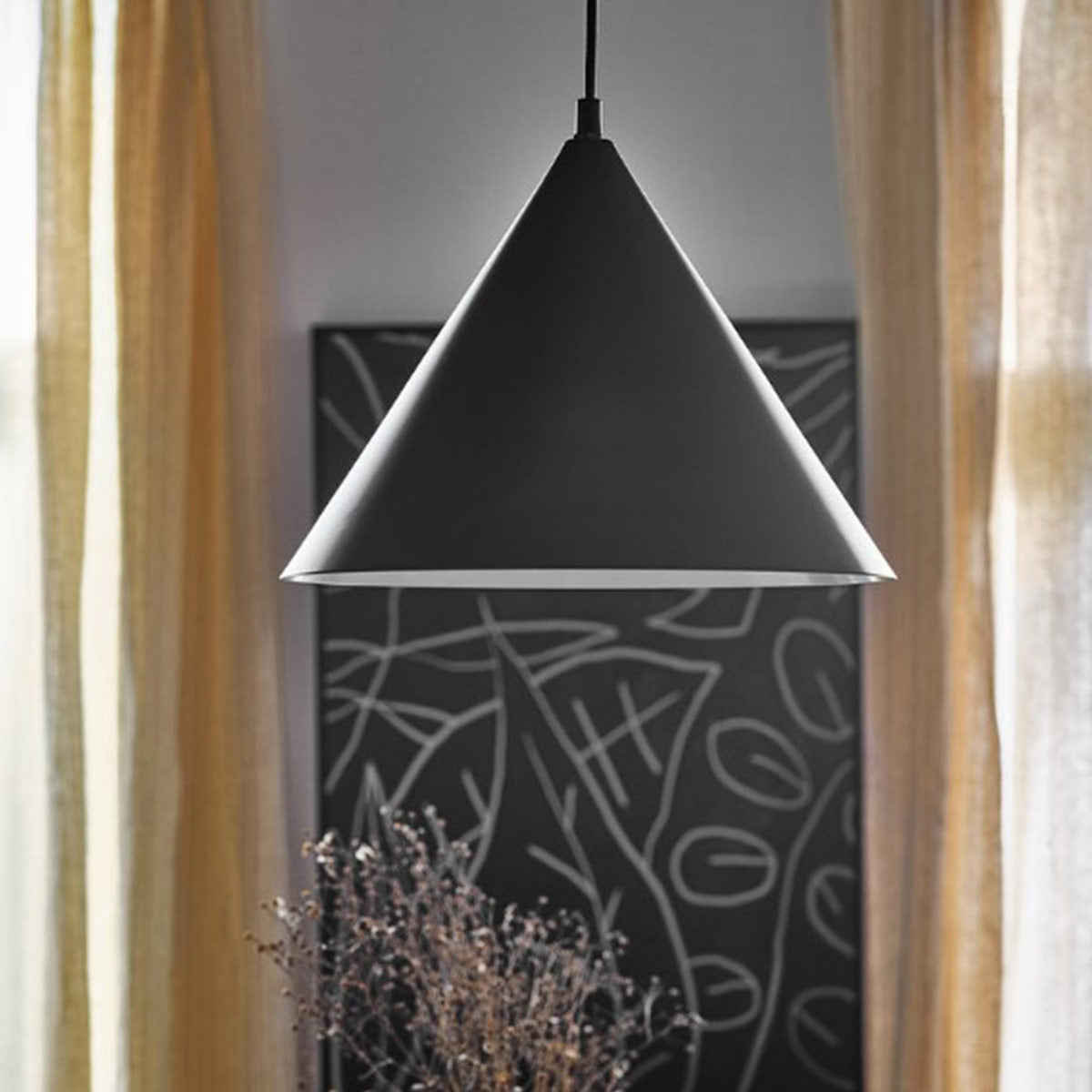 Метална окачена лампа KONO 1053B - черен