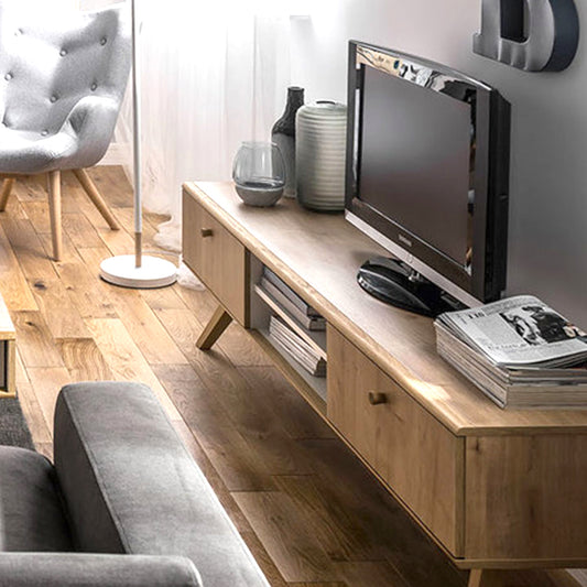 Шкаф за телевизор NATURE с елементи от естествен дъб, заоблени ръбове и регулируеми рафтове, с избор на цвят