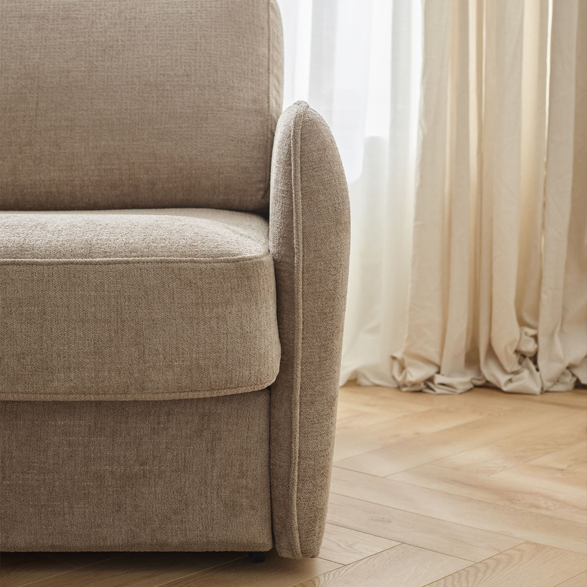 Триместен диван Nommi