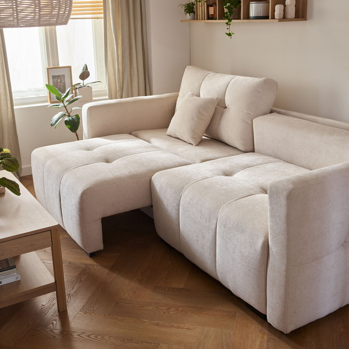 Триместен диван Duvio