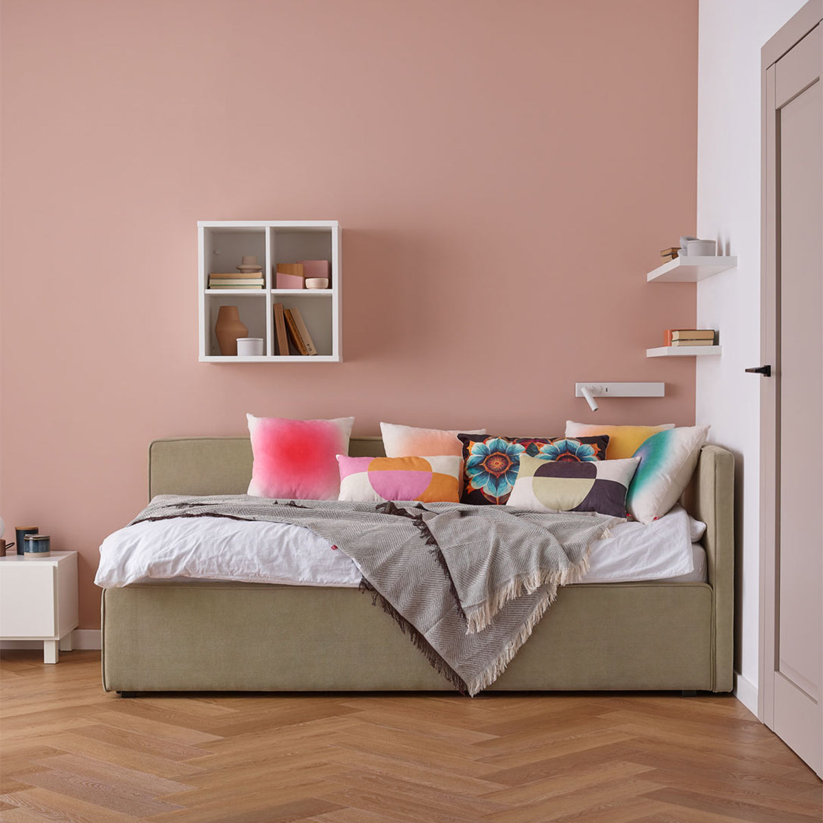 Ъглово тапицирано легло 90x200 NOOK