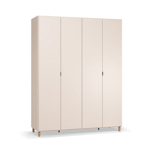 Четирикрилен гардероб Simple