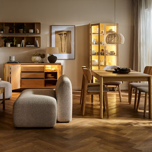 Двукрила витрина Well