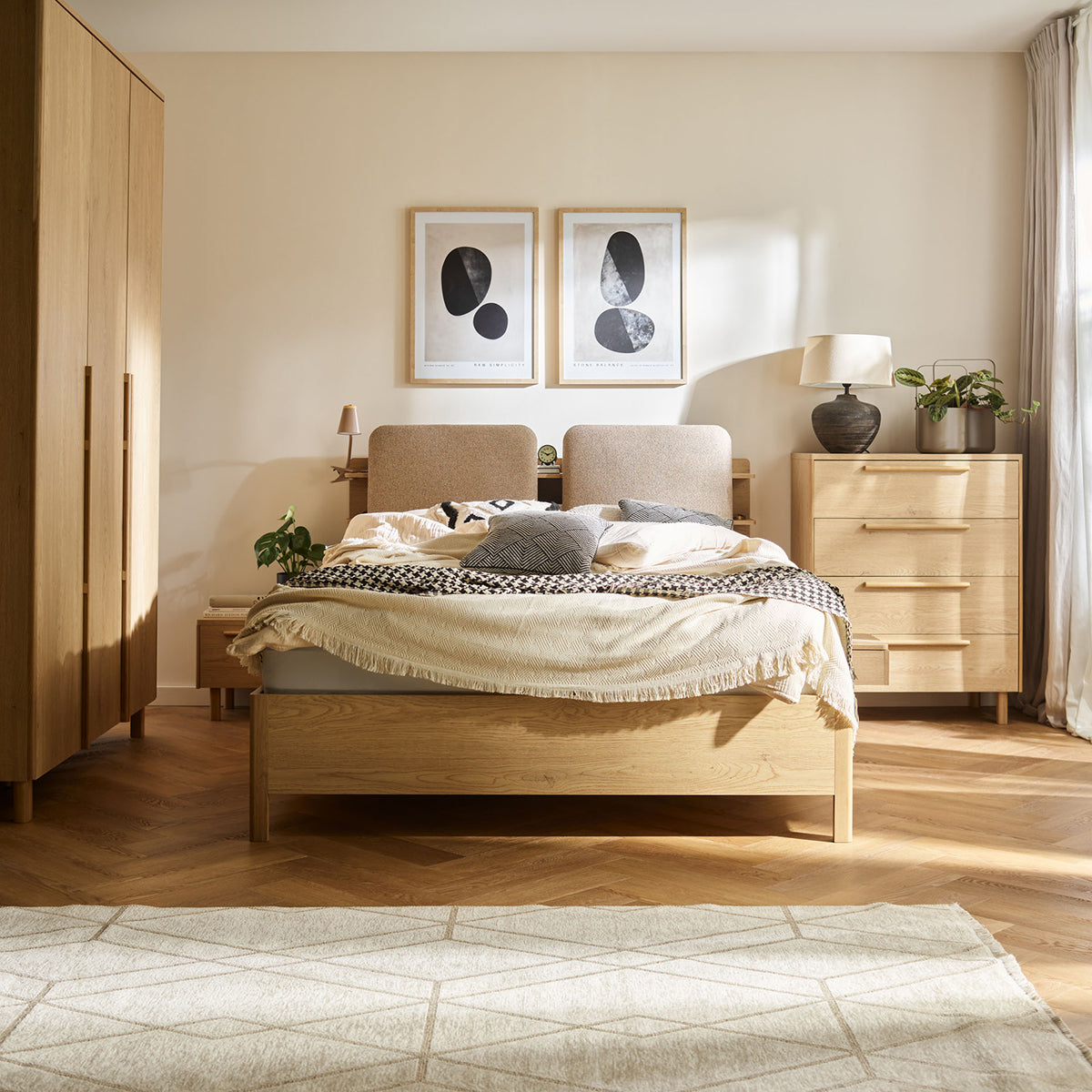 Легло с рафтове Well