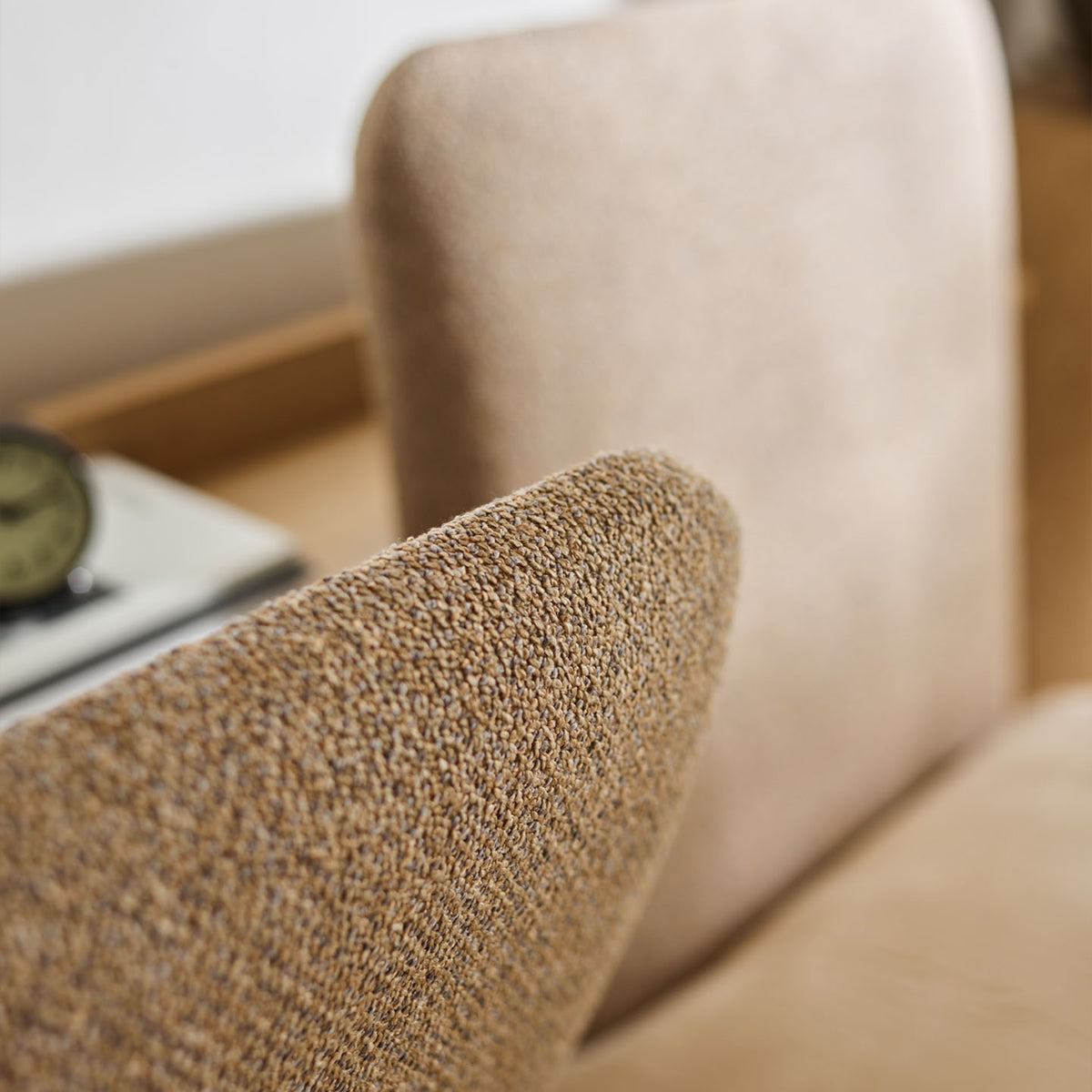 Легло с рафтове Well