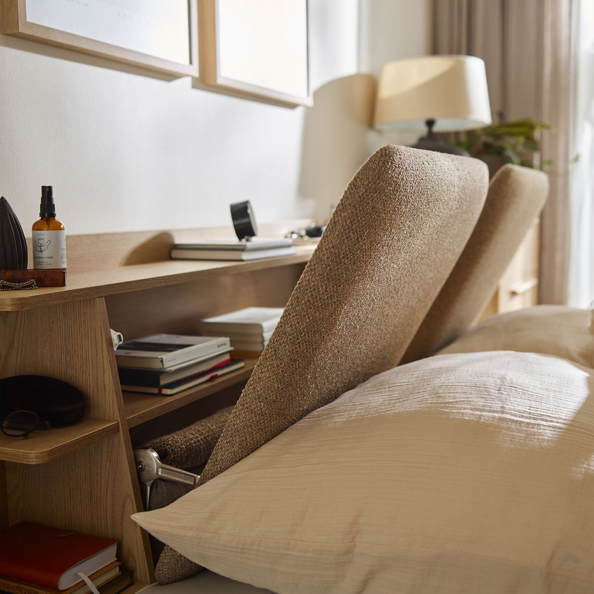 Легло с рафтове Well