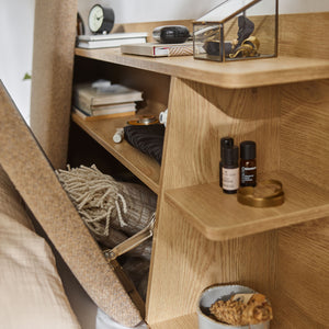 Легло с рафтове Well