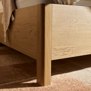 Легло с тапицирана табла Well