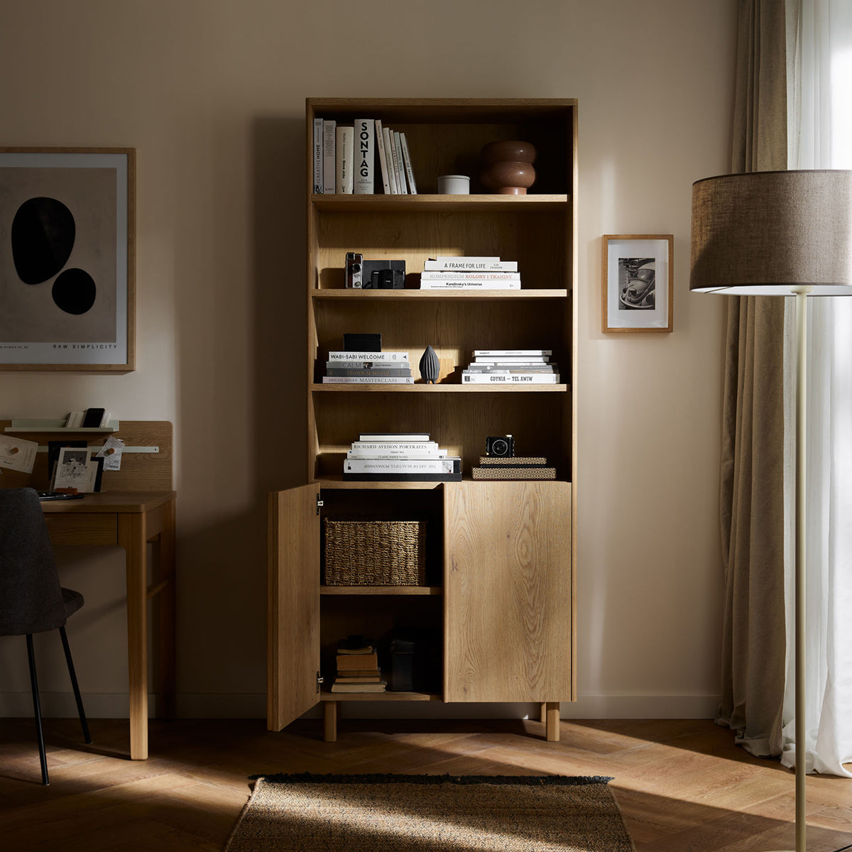 Широка библиотека Well