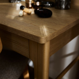 Тоалетка Well