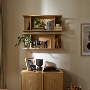 Тясна етажерка за стена Well