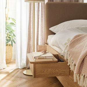 Висящо нощно шкафче Well