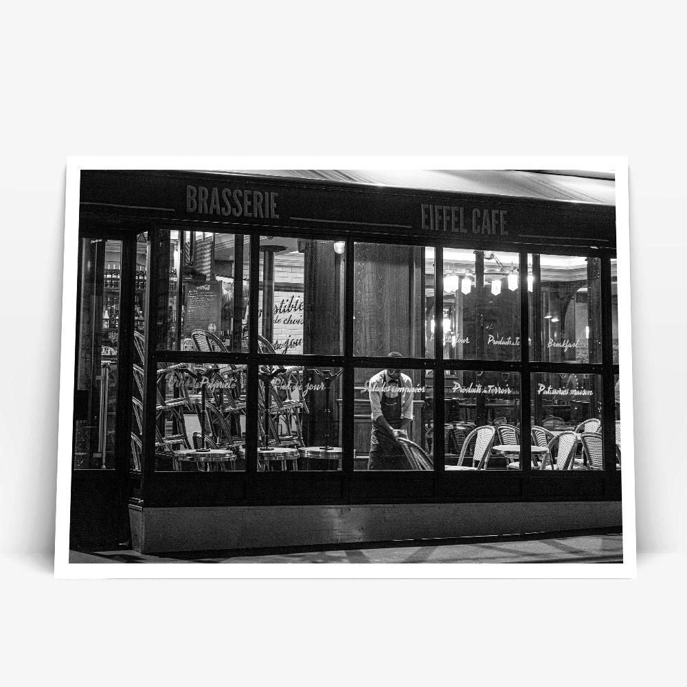 Постер "Brasserie" на Monochrome Hub Gallery от Флор Декор